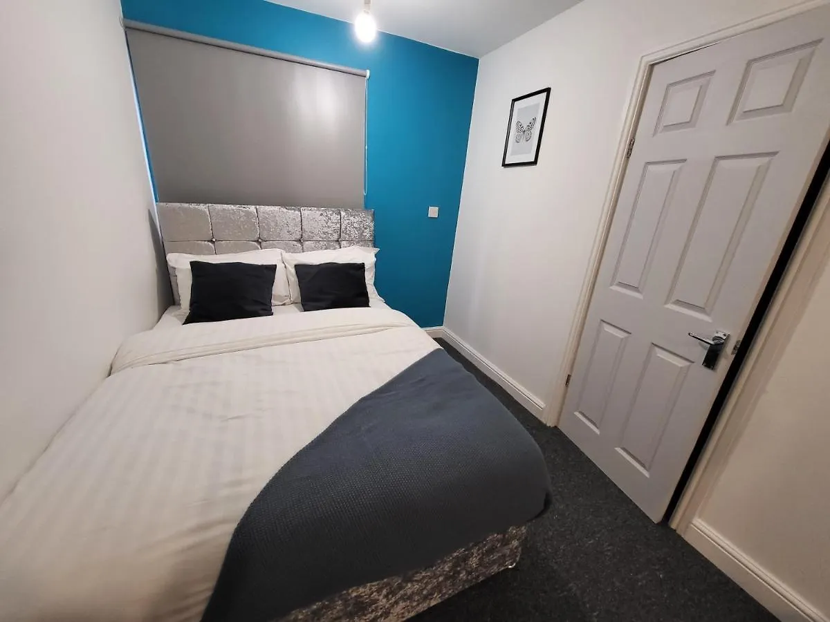 Premier Studios Nottingham - Tring Vale Aparthotel